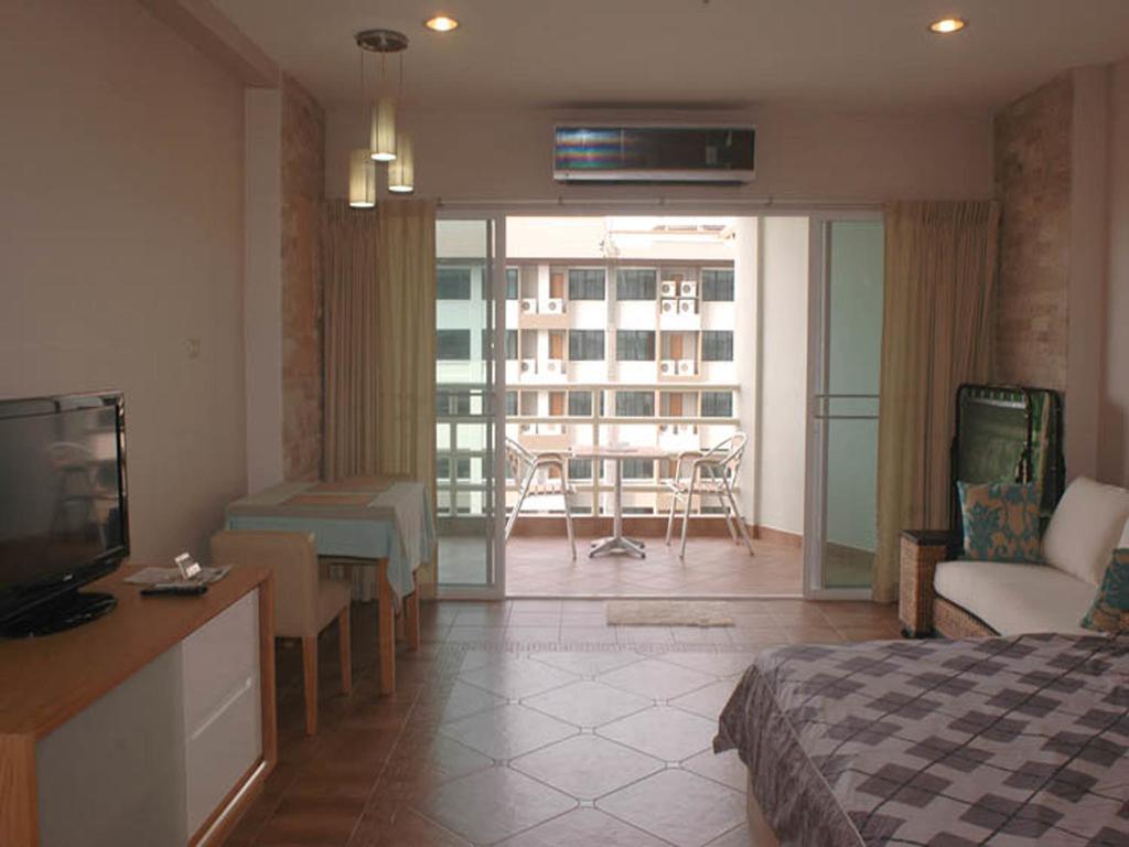 Apartments At View Talay Патая Екстериор снимка