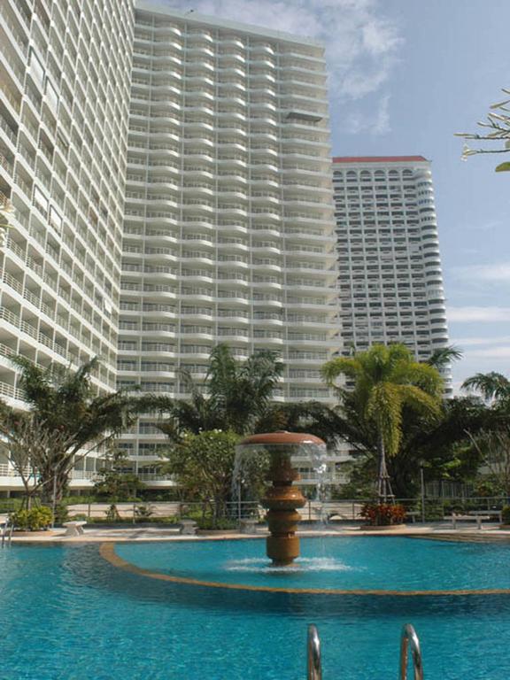 Apartments At View Talay Патая Екстериор снимка