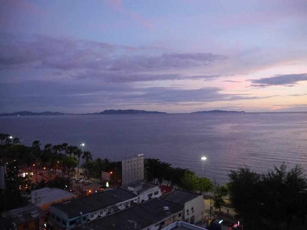 Apartments At View Talay Патая Екстериор снимка