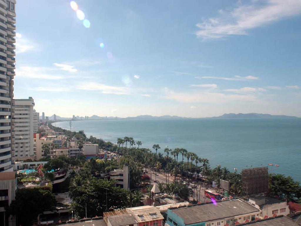 Apartments At View Talay Патая Екстериор снимка