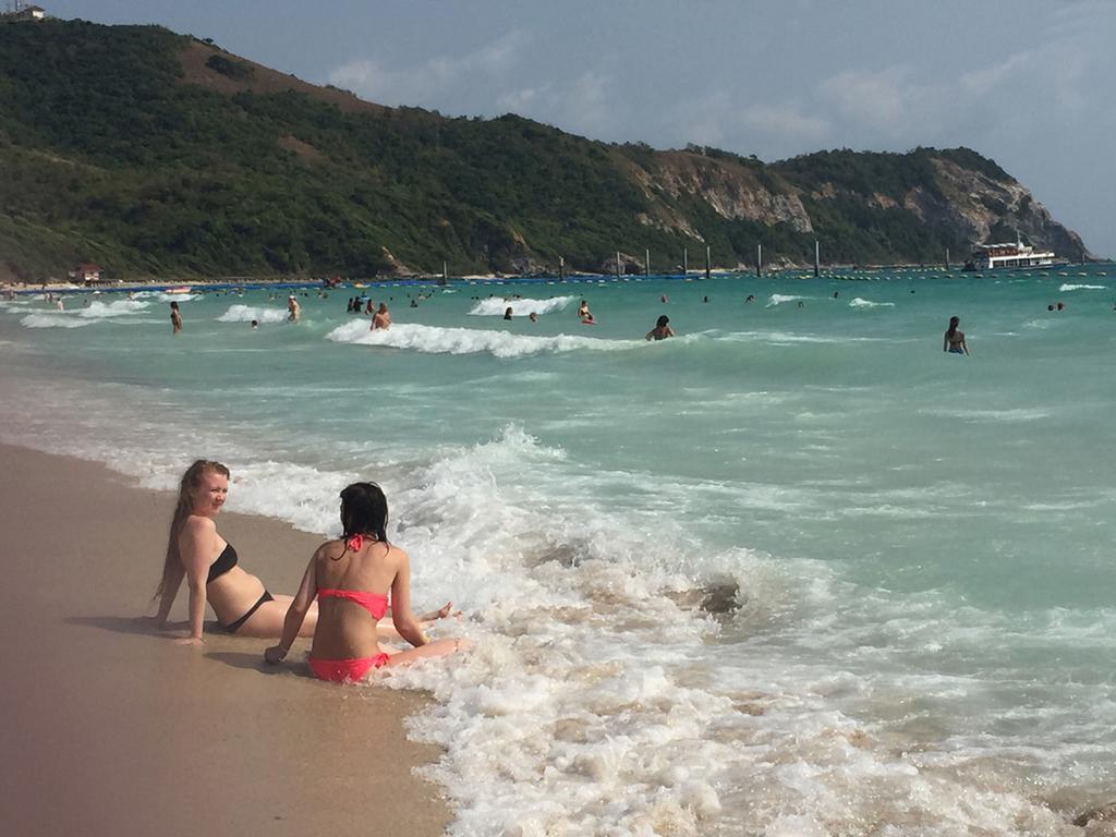 Apartments At View Talay Патая Екстериор снимка